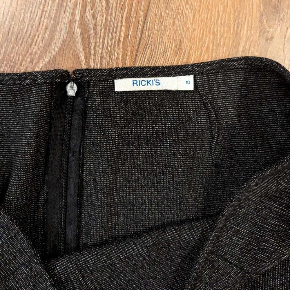 Pencil Skirt with Ruffle - Picture 2 of 4